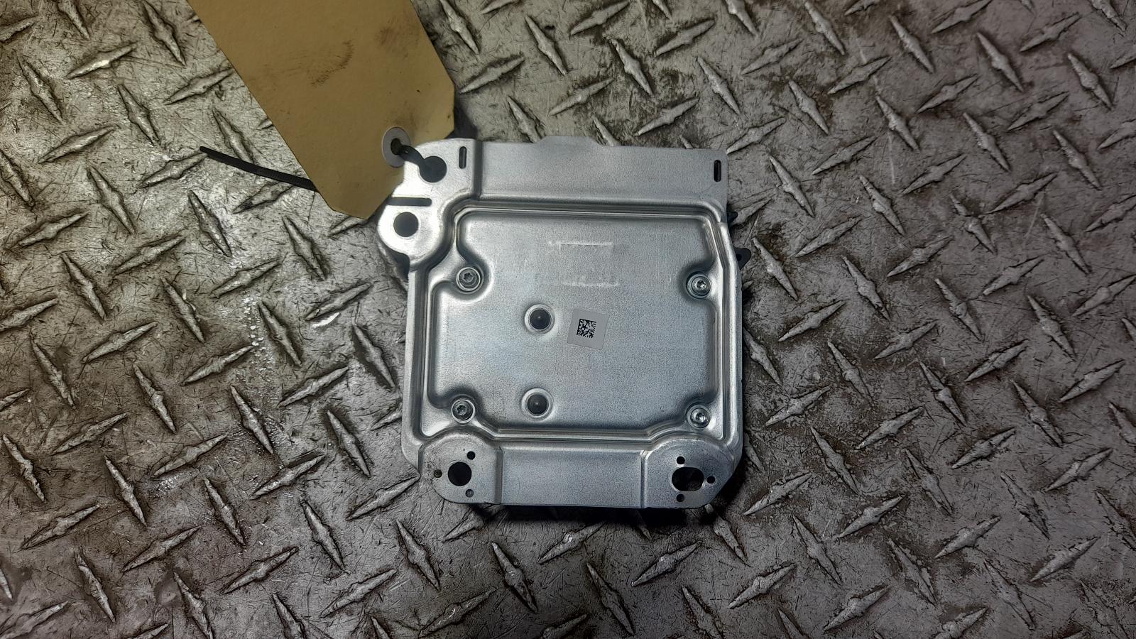 View Auto part Airbag Module/Sensor Mercedes M Class 2013