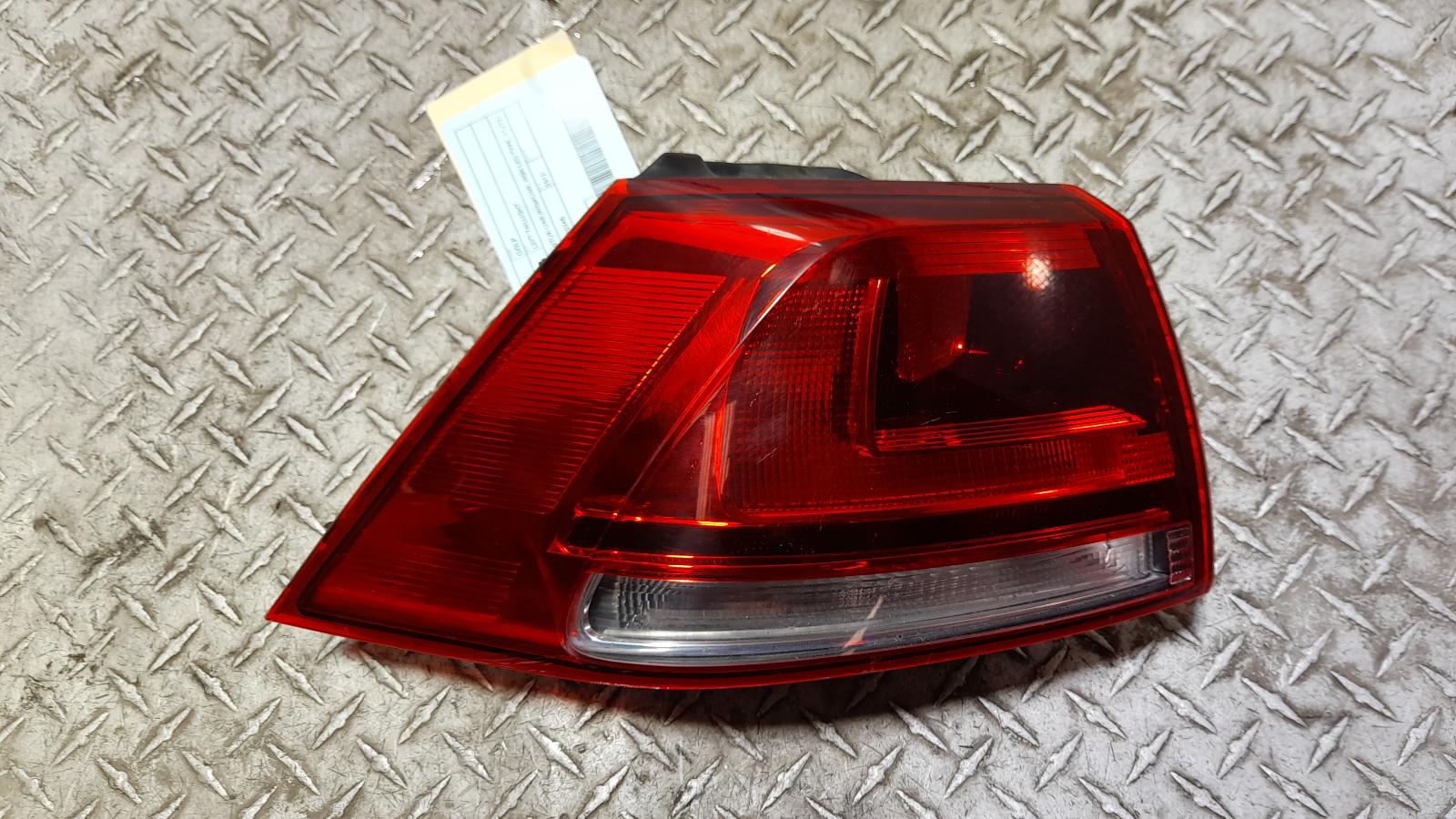 View Auto part Left Taillight Volkswagen Golf 2012