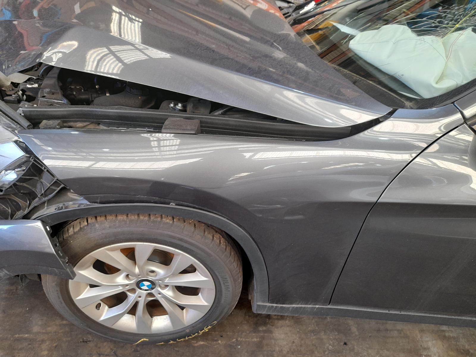 View Auto part Left Guard Bmw X1 2013