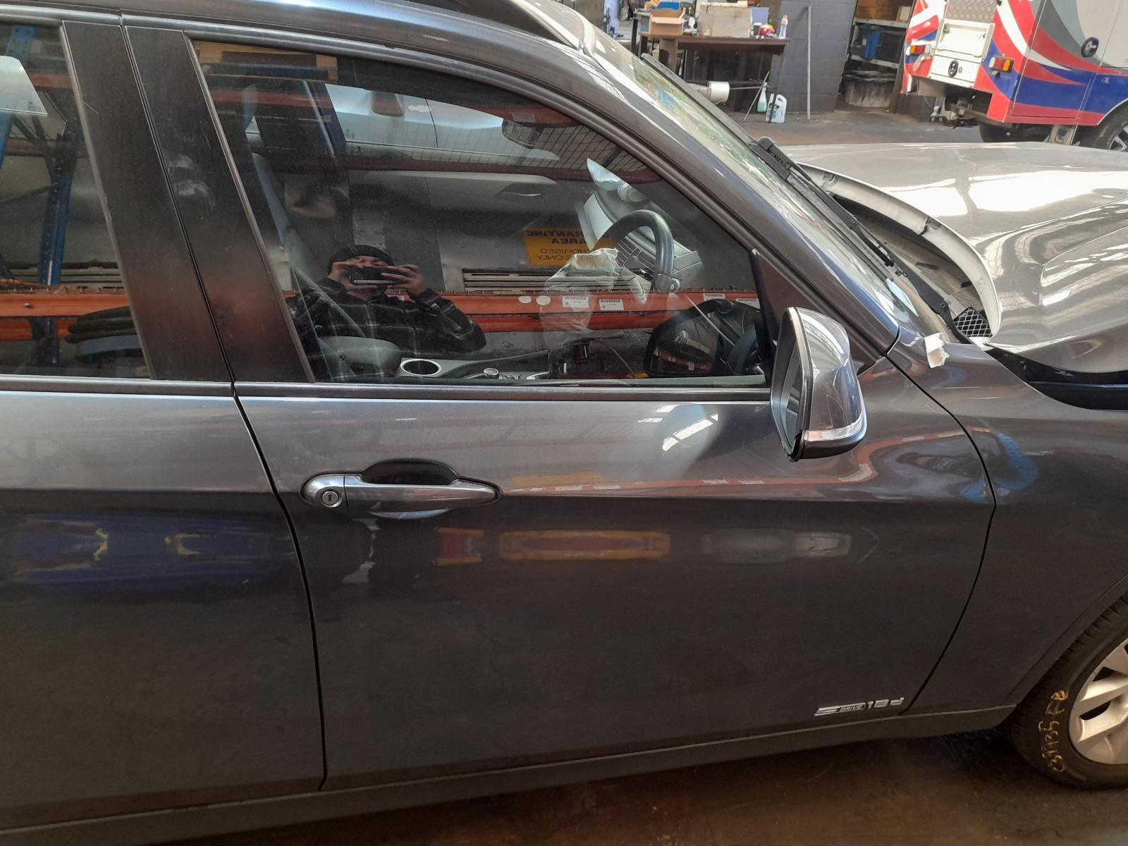 View Auto part Right Front Door Bmw X1 2013