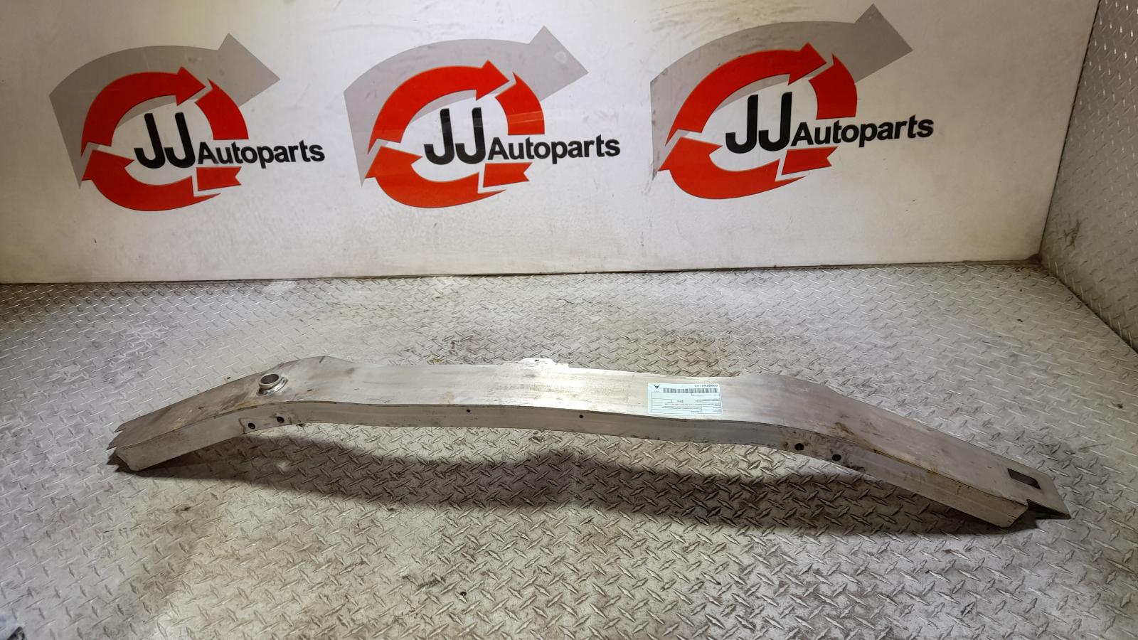 View Auto part F/Bar Reinforc/Brack Bmw 3 Series 2013