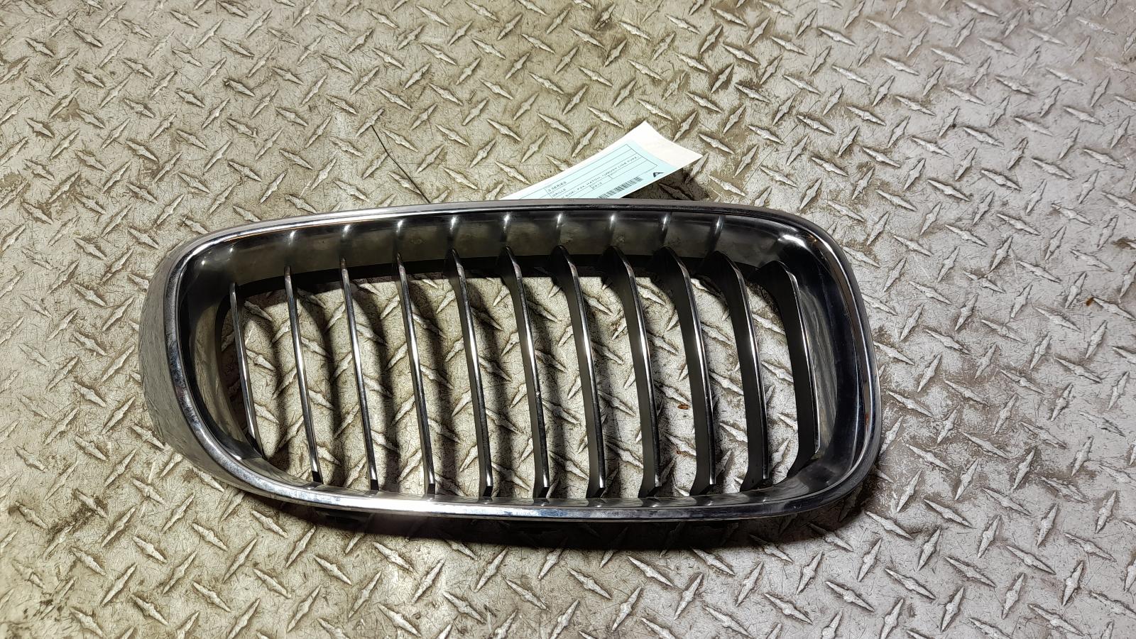 View Auto part Grille Bmw 3 Series 2013