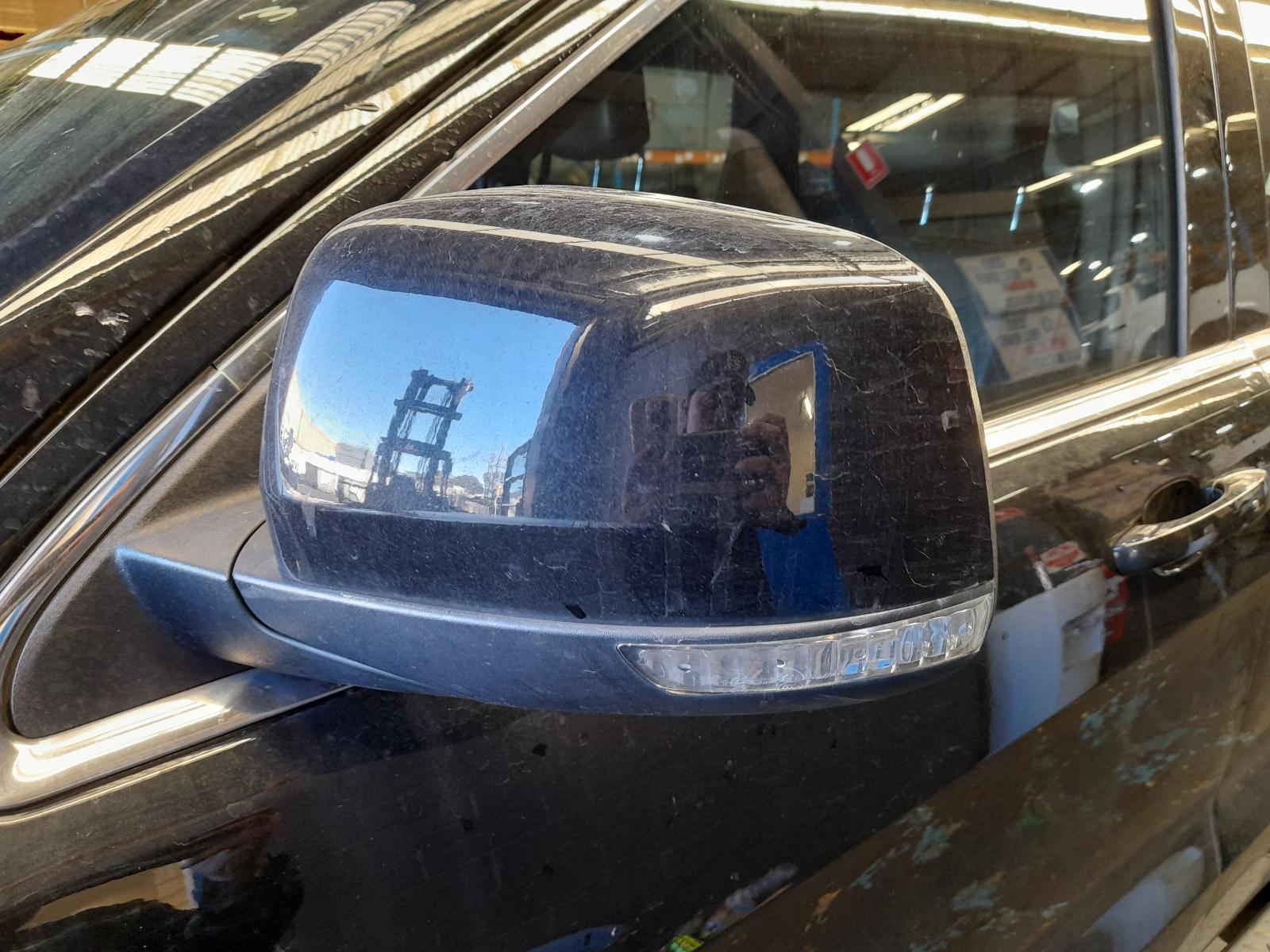 View Auto part Left Door Mirror Jeep Grandcherokee 2017