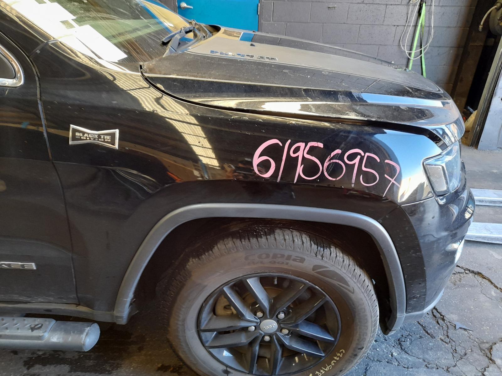 View Auto part Right Guard Jeep Grandcherokee 2017