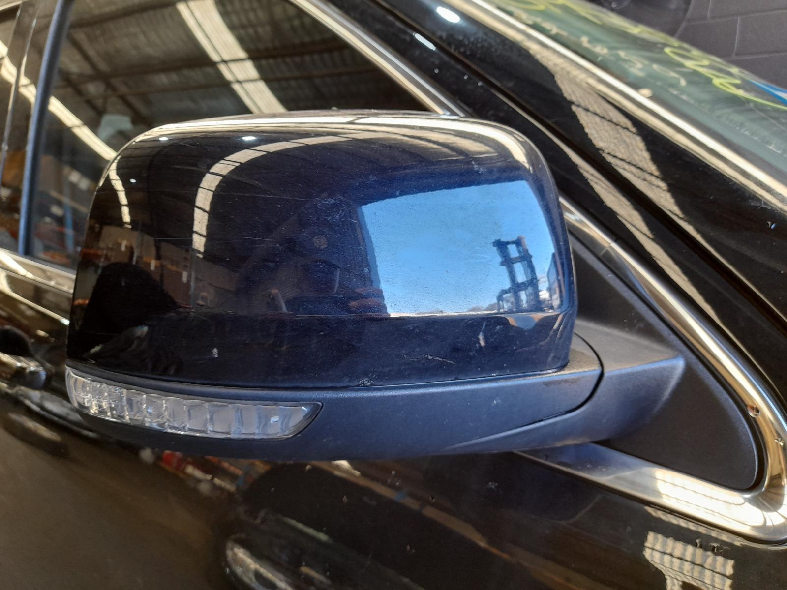 View Auto part Right Door Mirror Jeep Grandcherokee 2017
