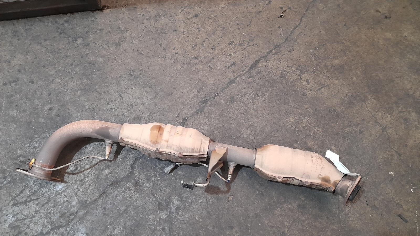 View Auto part Catalytic Converter Toyota Hiace 2011