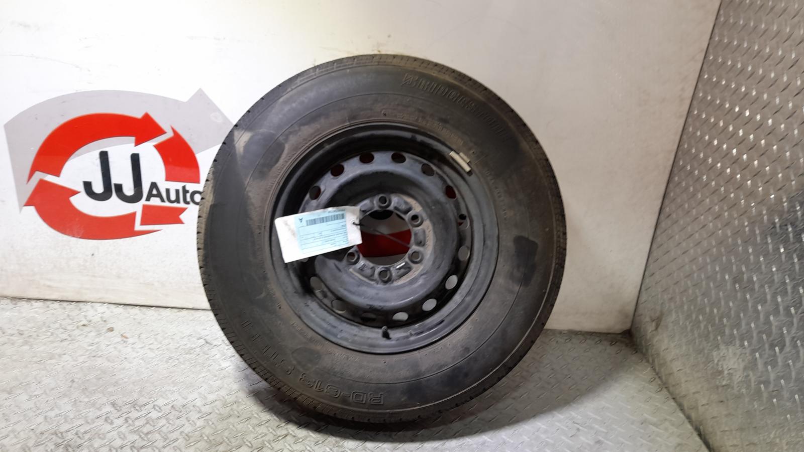 View Auto part Wheel Standard/Steel Toyota Hiace 2011