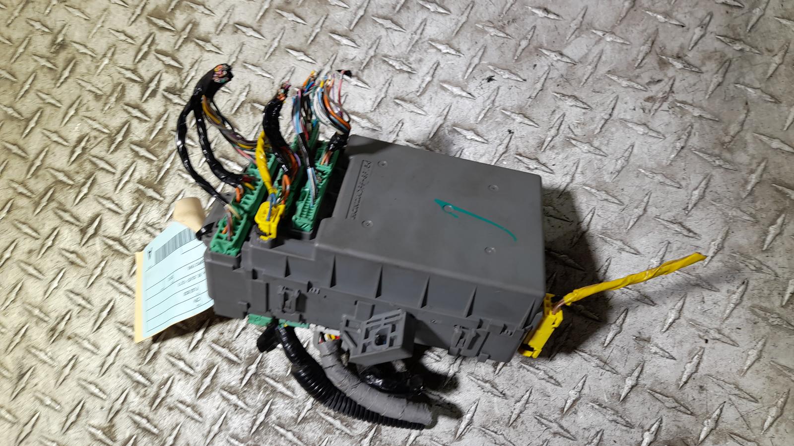View Auto part Fuse Box Honda Crv 2012