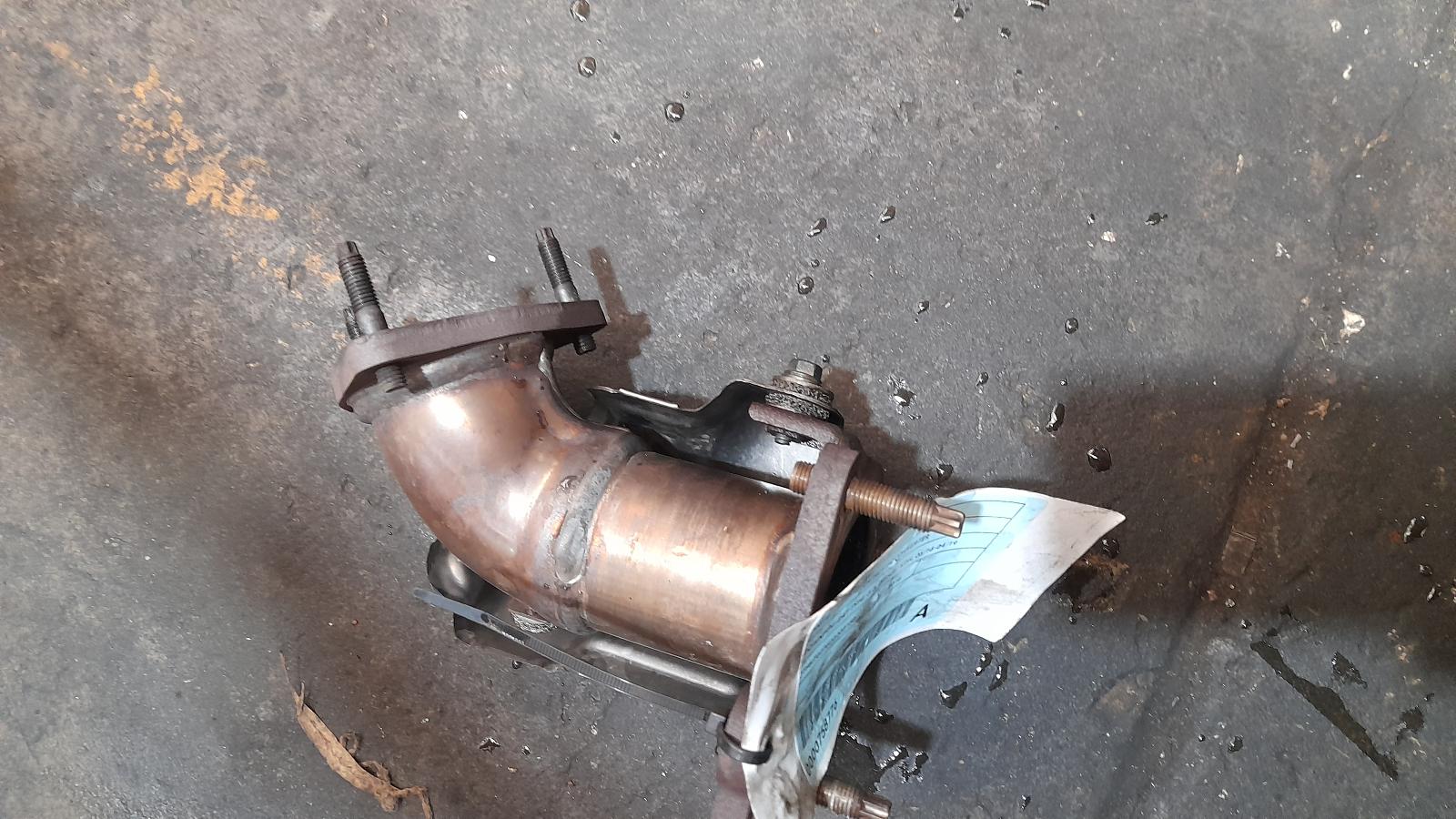 View Auto part Catalytic Converter Toyota Hiace 2016