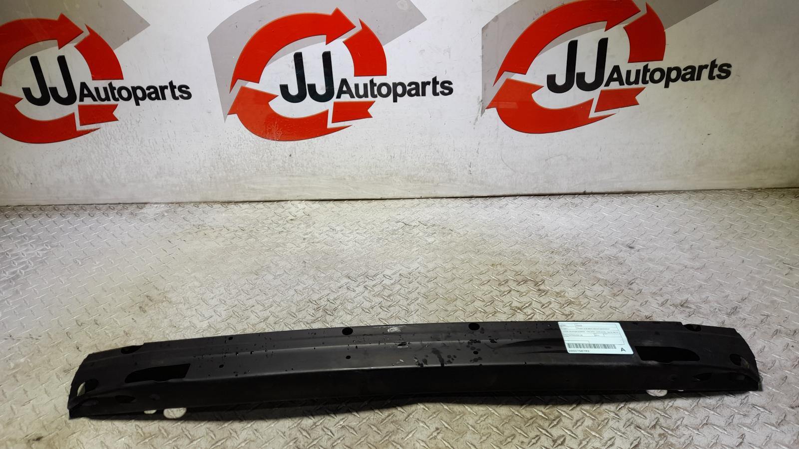 View Auto part F/Bar Reinforc/Brack Toyota Hiace 2016