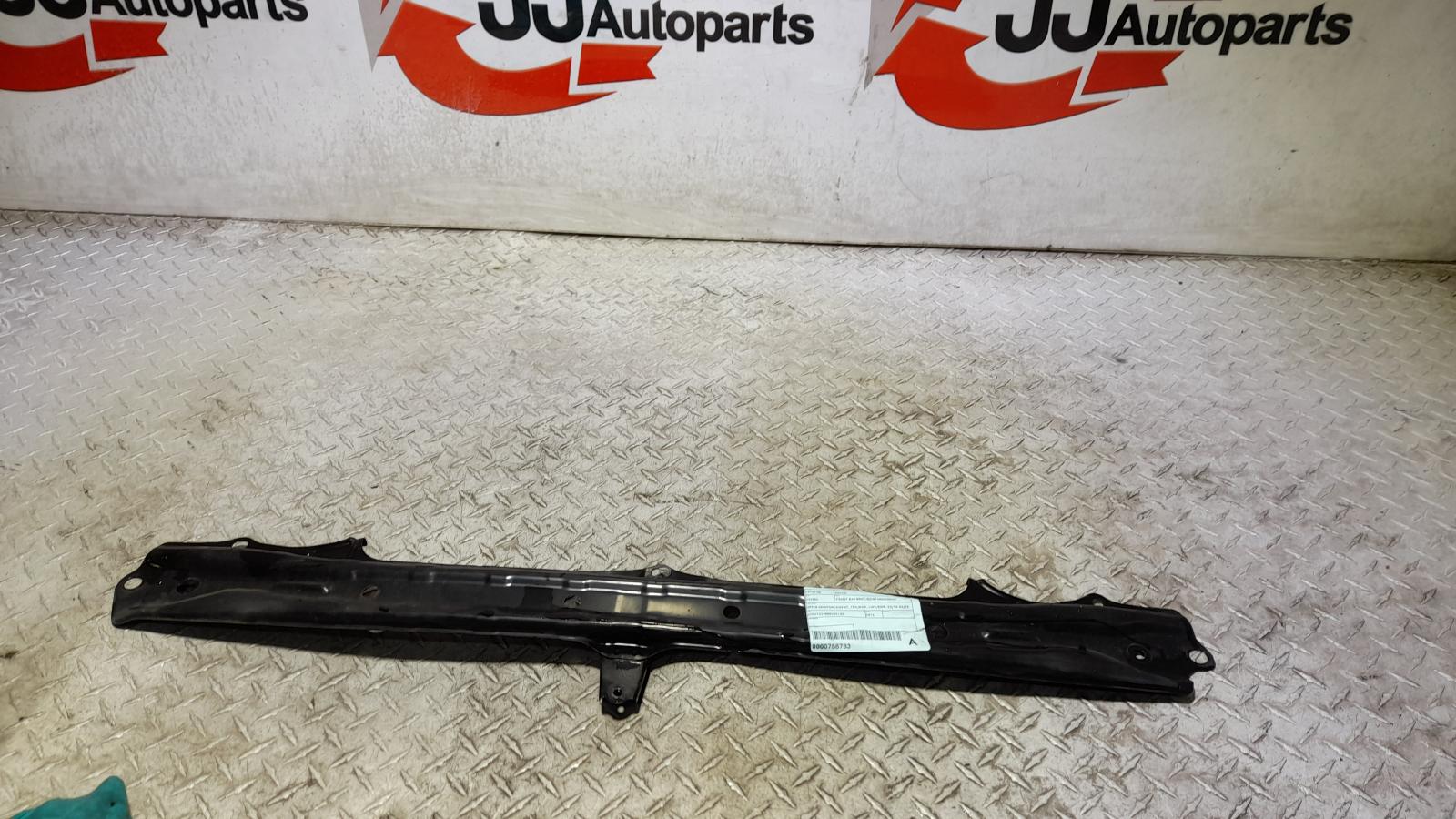 View Auto part F/Bar Reinforc/Brack Toyota Hiace 2016