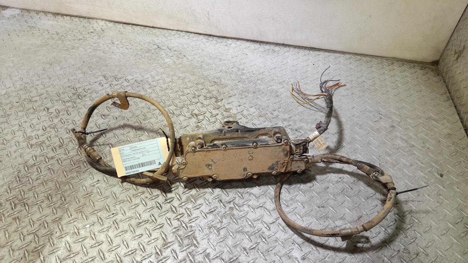 View Auto part Handbrake Actuator Hyundai Santa Fe 2018