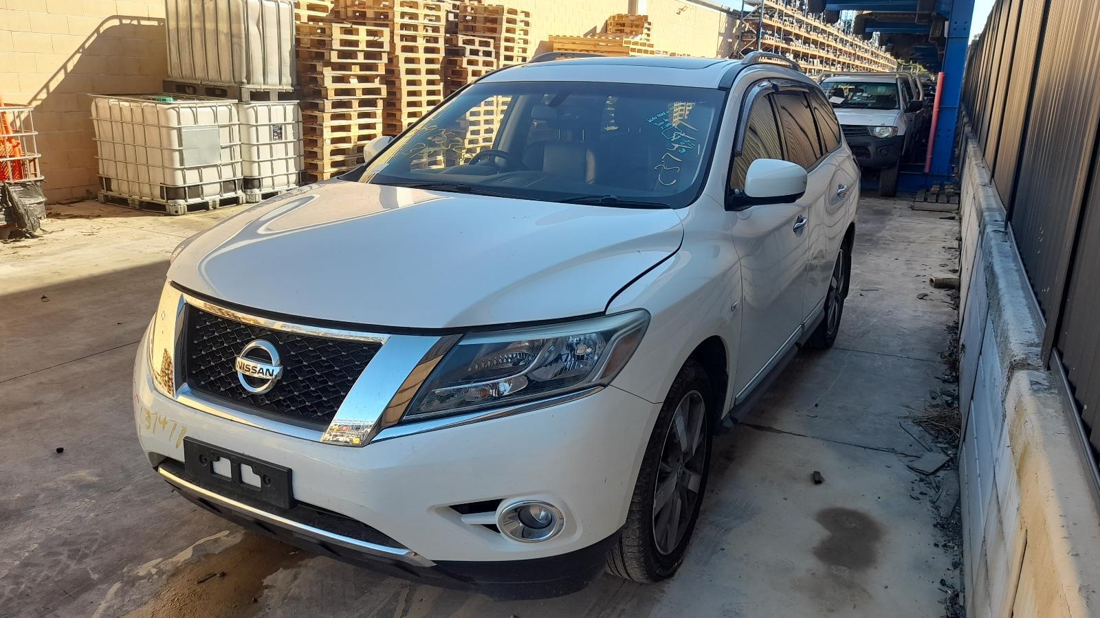 View Auto part Trans/Gearbox Nissan Pathfinder 2014