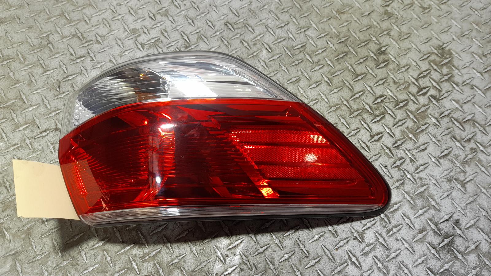 View Auto part Left Taillight Nissan Pathfinder 2014