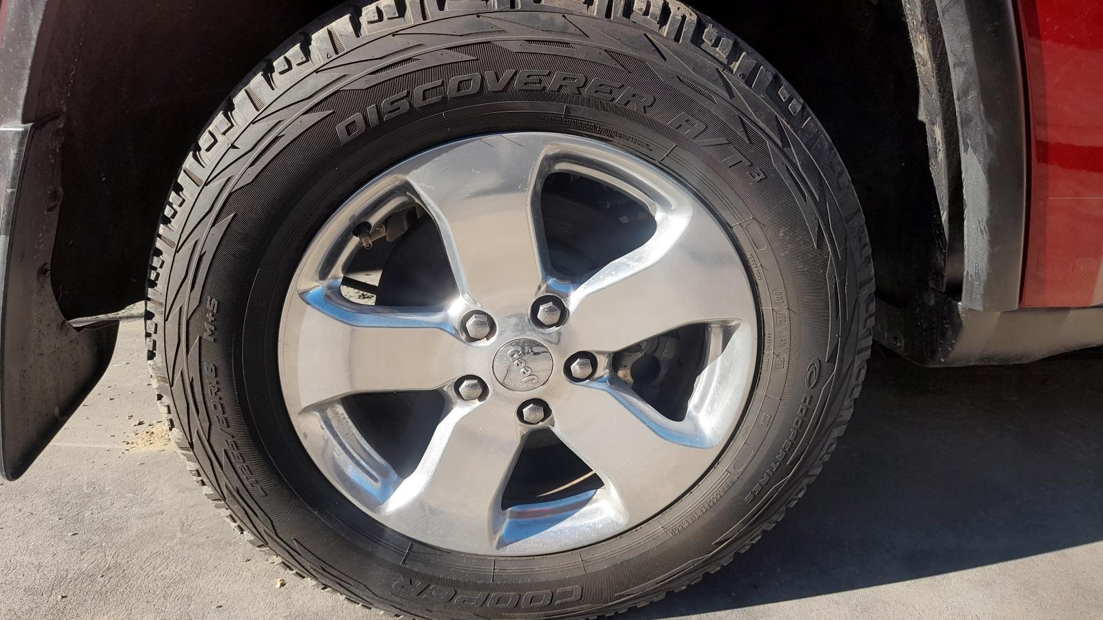 View Auto part Wheel Mag Jeep Grandcherokee 2012