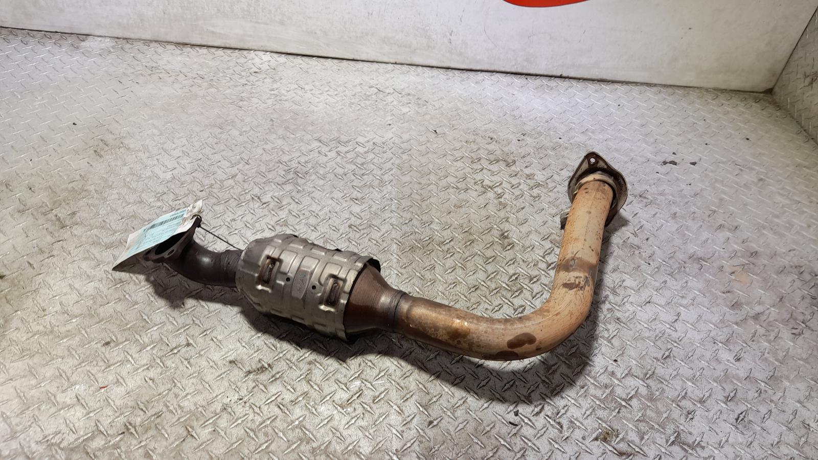 View Auto part Catalytic Converter Mitsubishi Pajero 2014