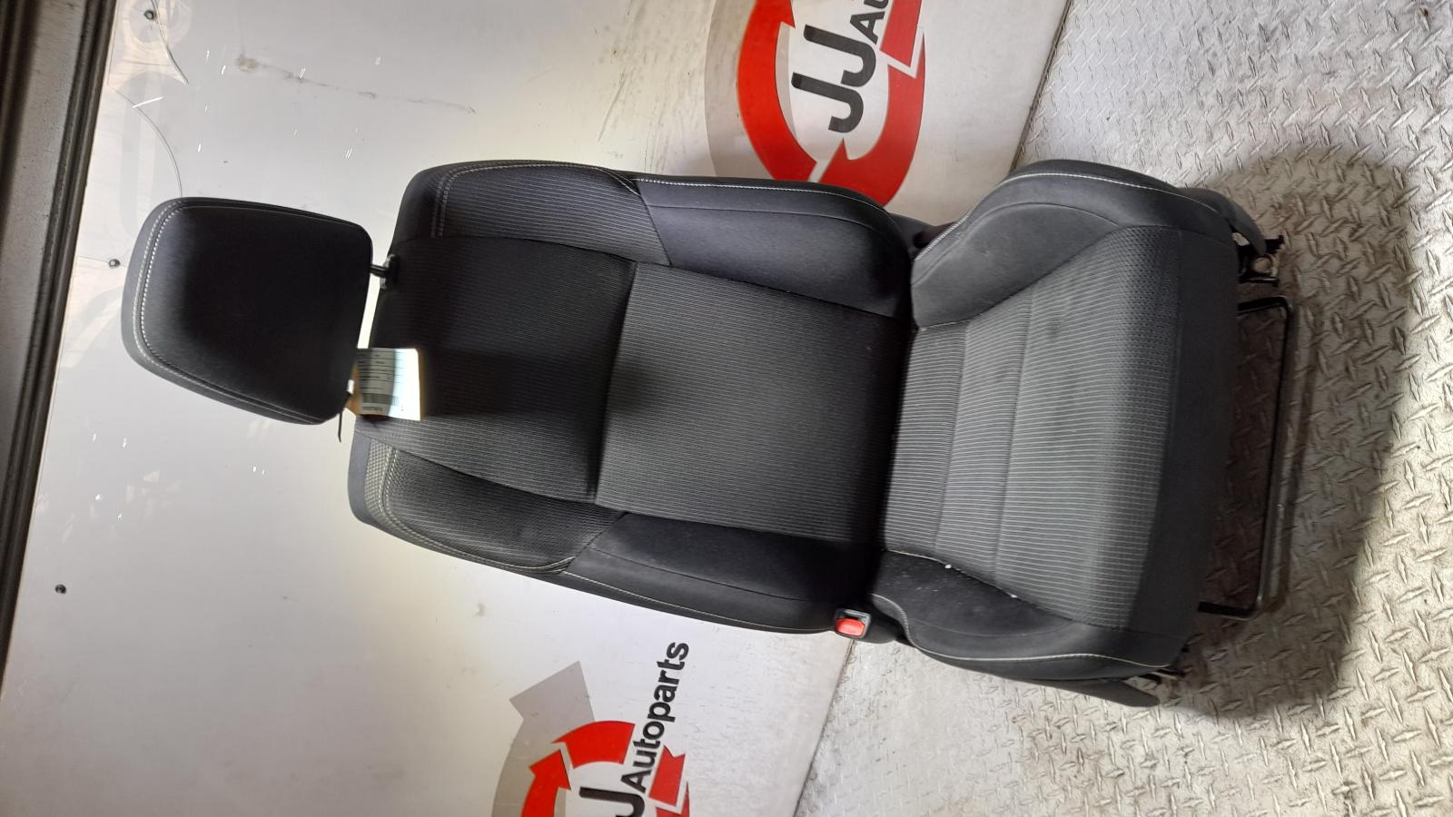 View Auto part Front Seat Toyota Rav4 2017