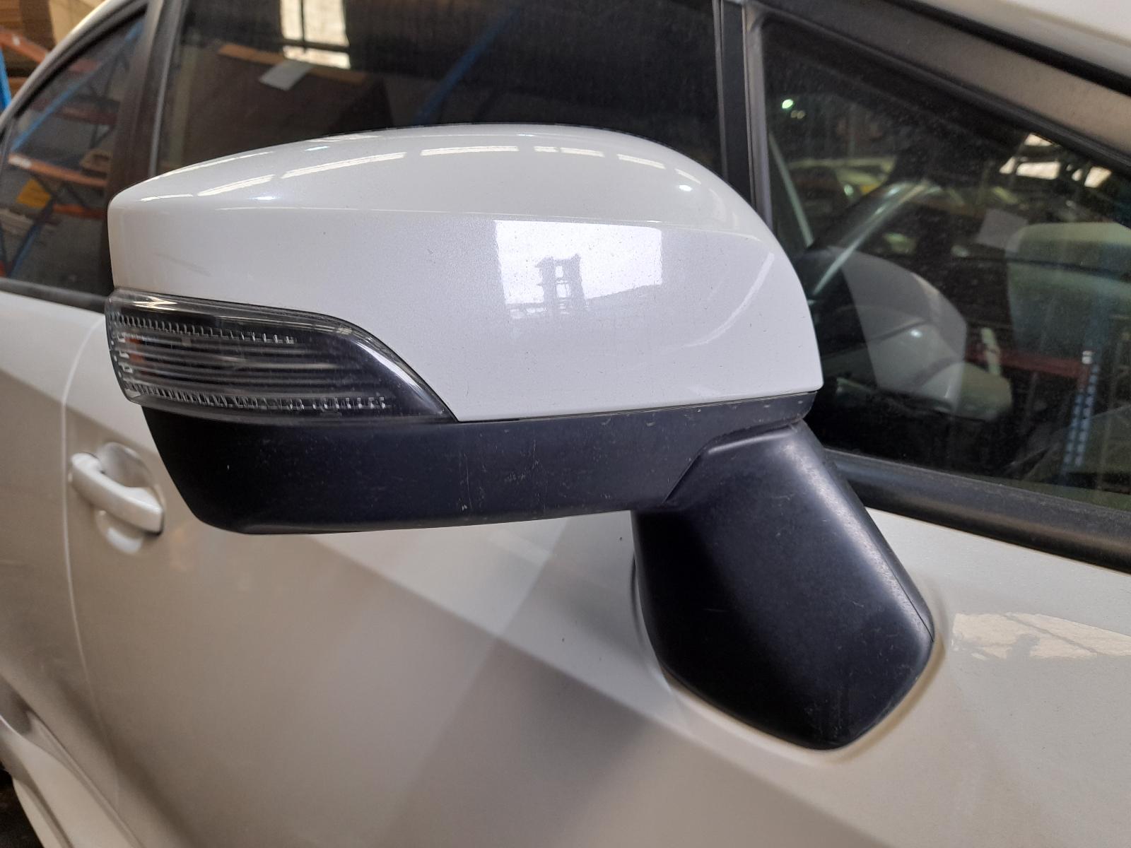View Auto part Right Door Mirror Subaru Wrx 2017