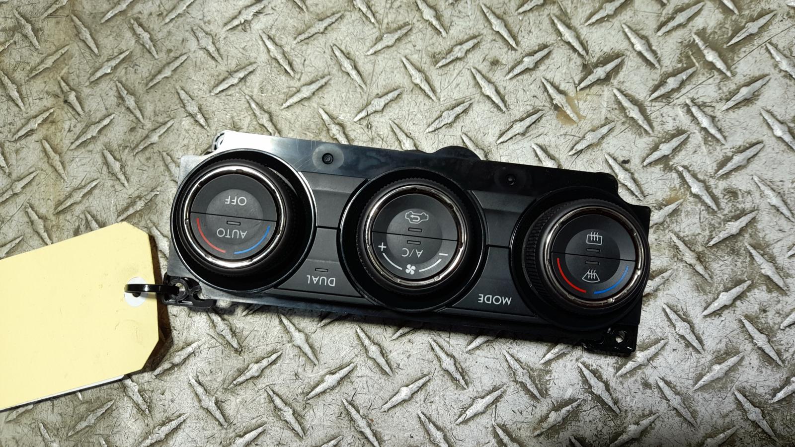 View Auto part Heater/Ac Controls Subaru Wrx 2017