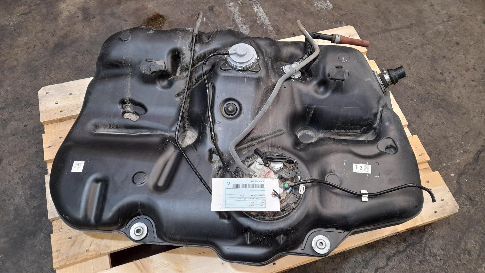 View Auto part Fuel Tank Toyota Camry 2022