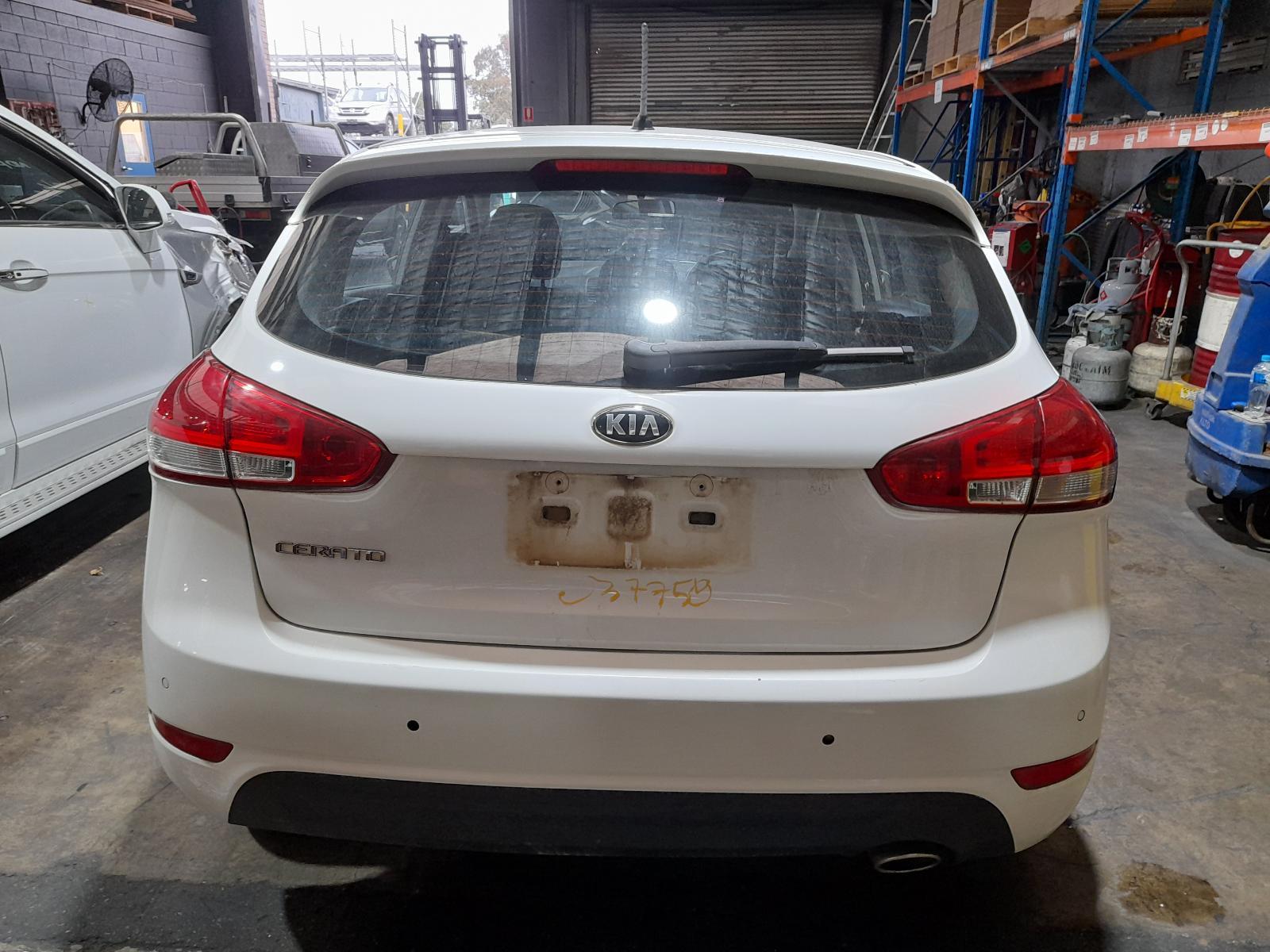 View Auto part Bootlid/Tailgate Kia Cerato 2015