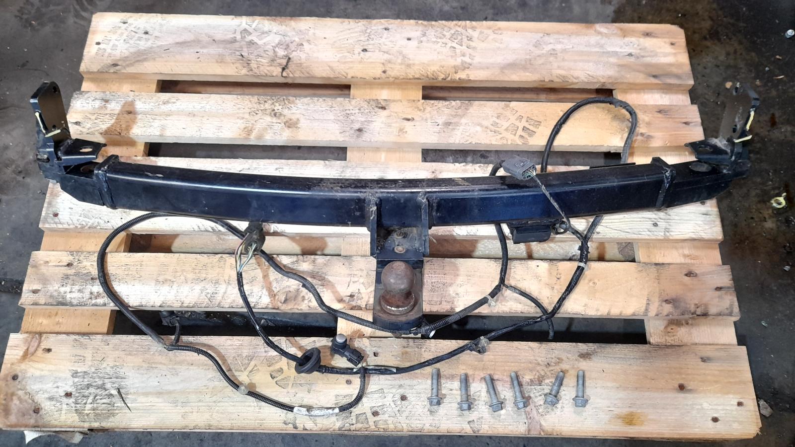 View Auto part Towbar Ford Territory 2011