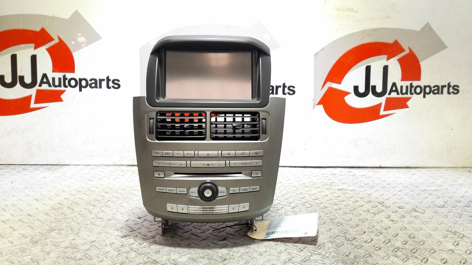 View Auto part Radio/Cd/Dvd/Sat/Tv Ford Territory 2011