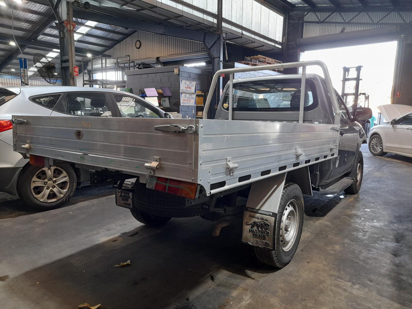 View Auto part Trans/Gearbox Mitsubishi Triton 2016