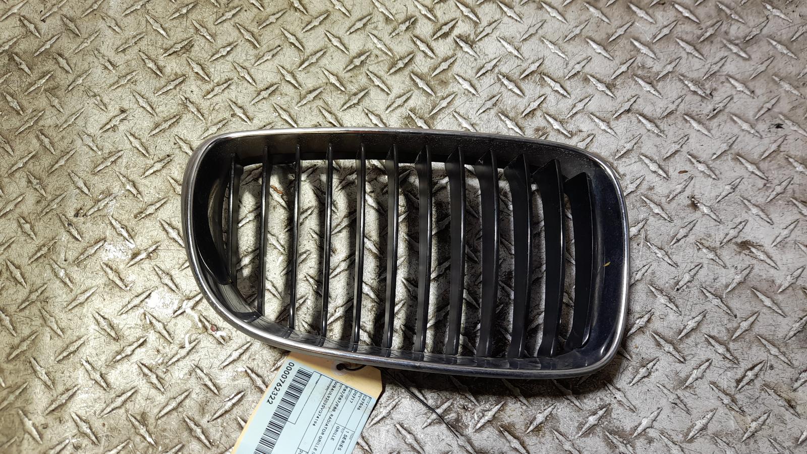View Auto part Grille Bmw 1 Series 2012