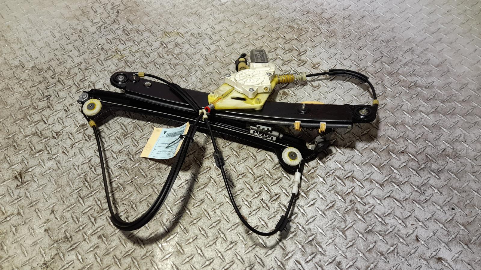 View Auto part Left Front Window Reg/Motor Bmw 1 Series 2012