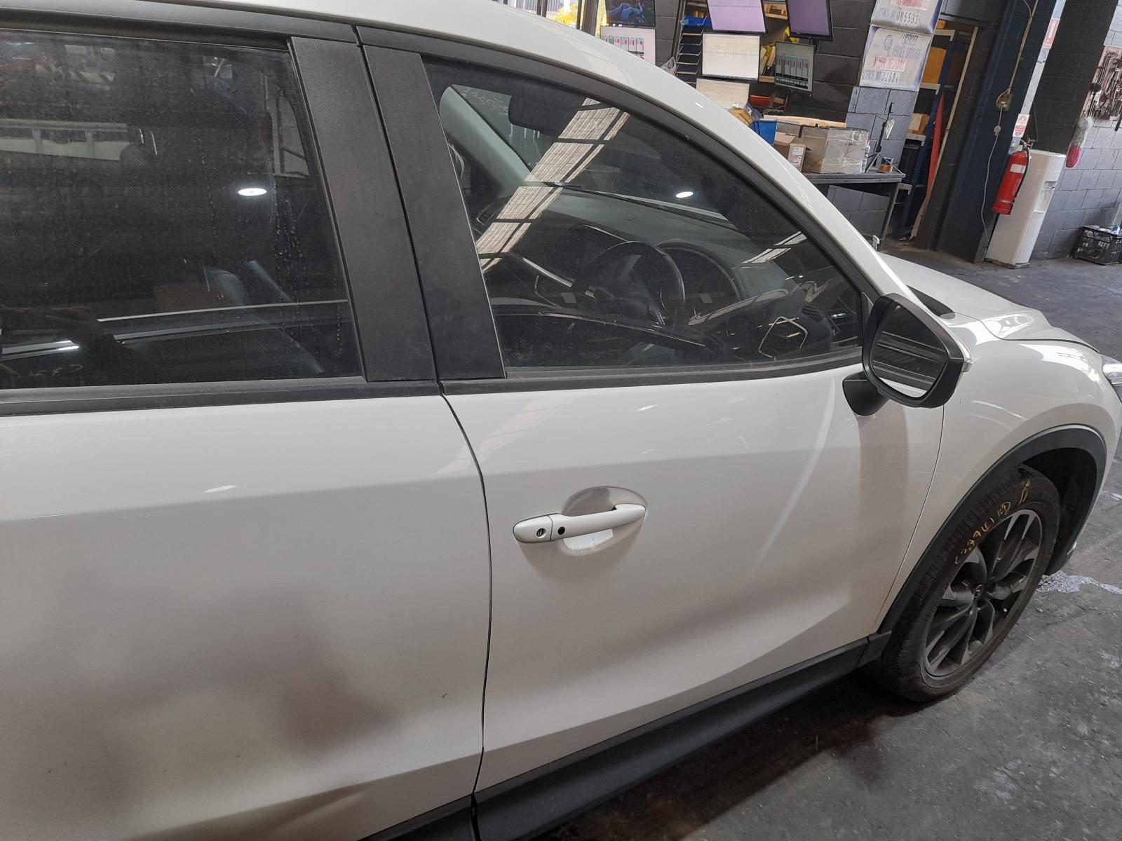 View Auto part Right Front Door Mazda Cx5 2016