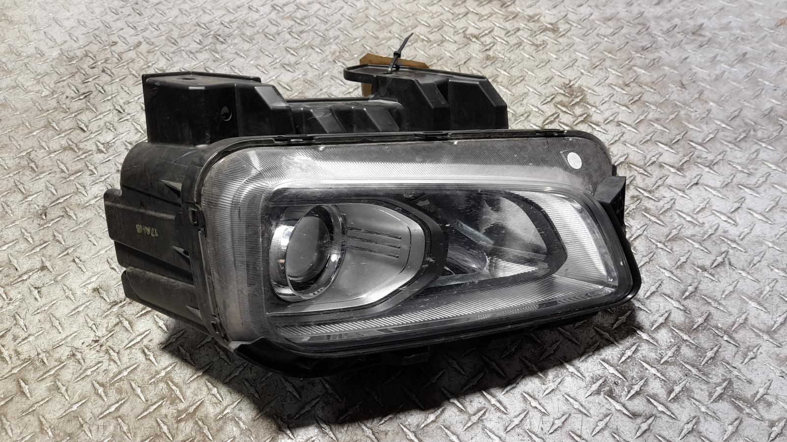 View Auto part Right Headlamp Hyundai Kona 2017