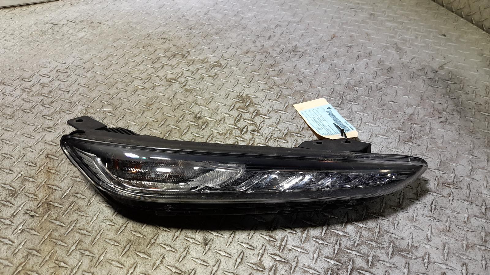 View Auto part Right Indicator/Fog/Side Hyundai Kona 2017