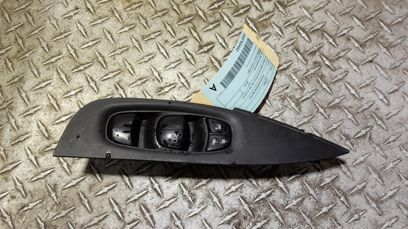 View Auto part Pwr Dr Wind Switch Nissan Xtrail 2015