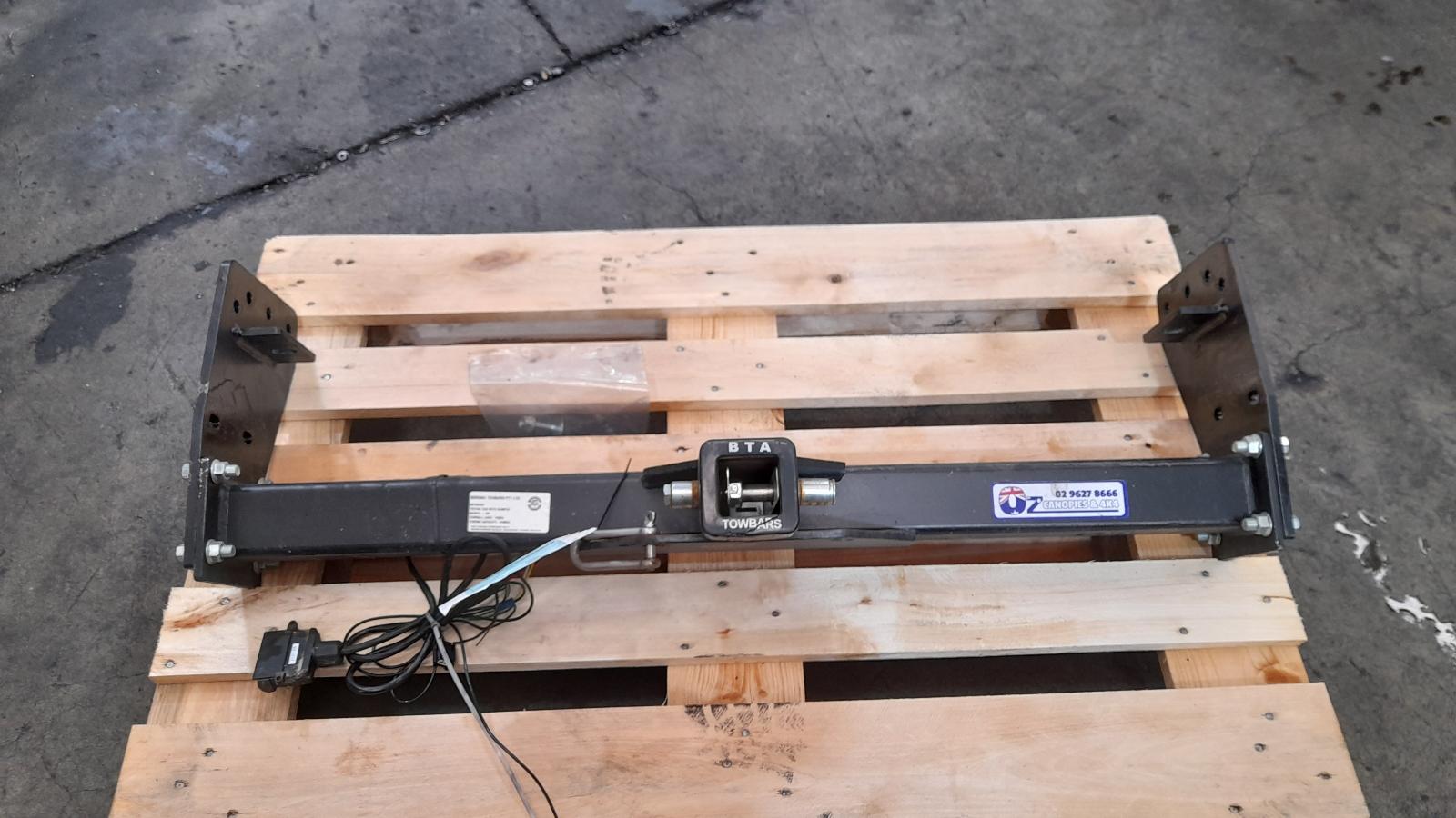 View Auto part Towbar Mitsubishi Triton 2020