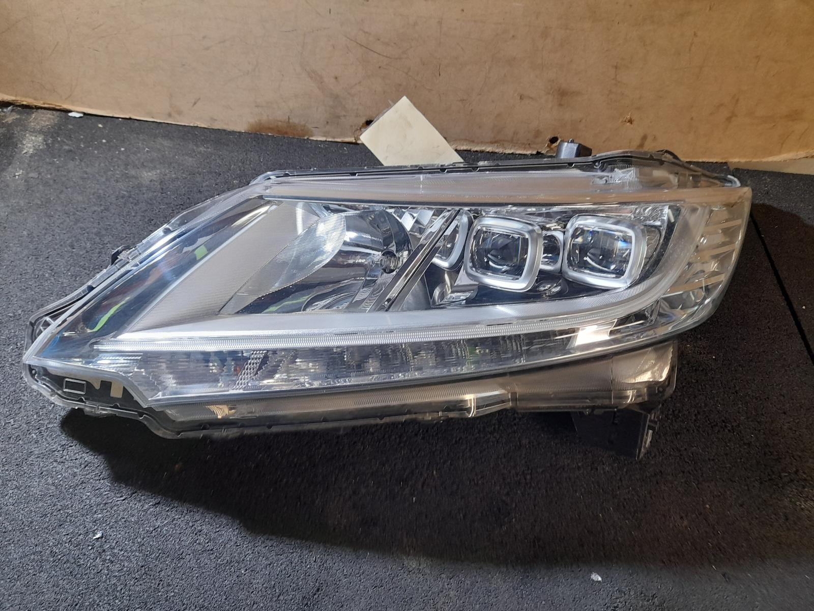 View Auto part Left Headlamp Honda Odyssey 2014