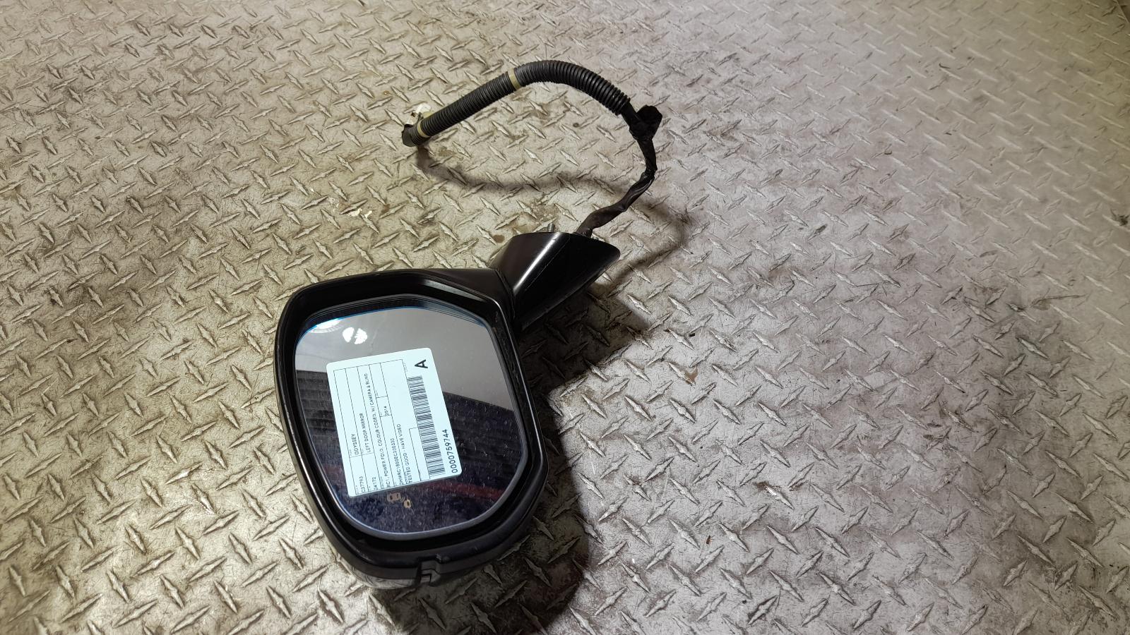 View Auto part Left Door Mirror Honda Odyssey 2014