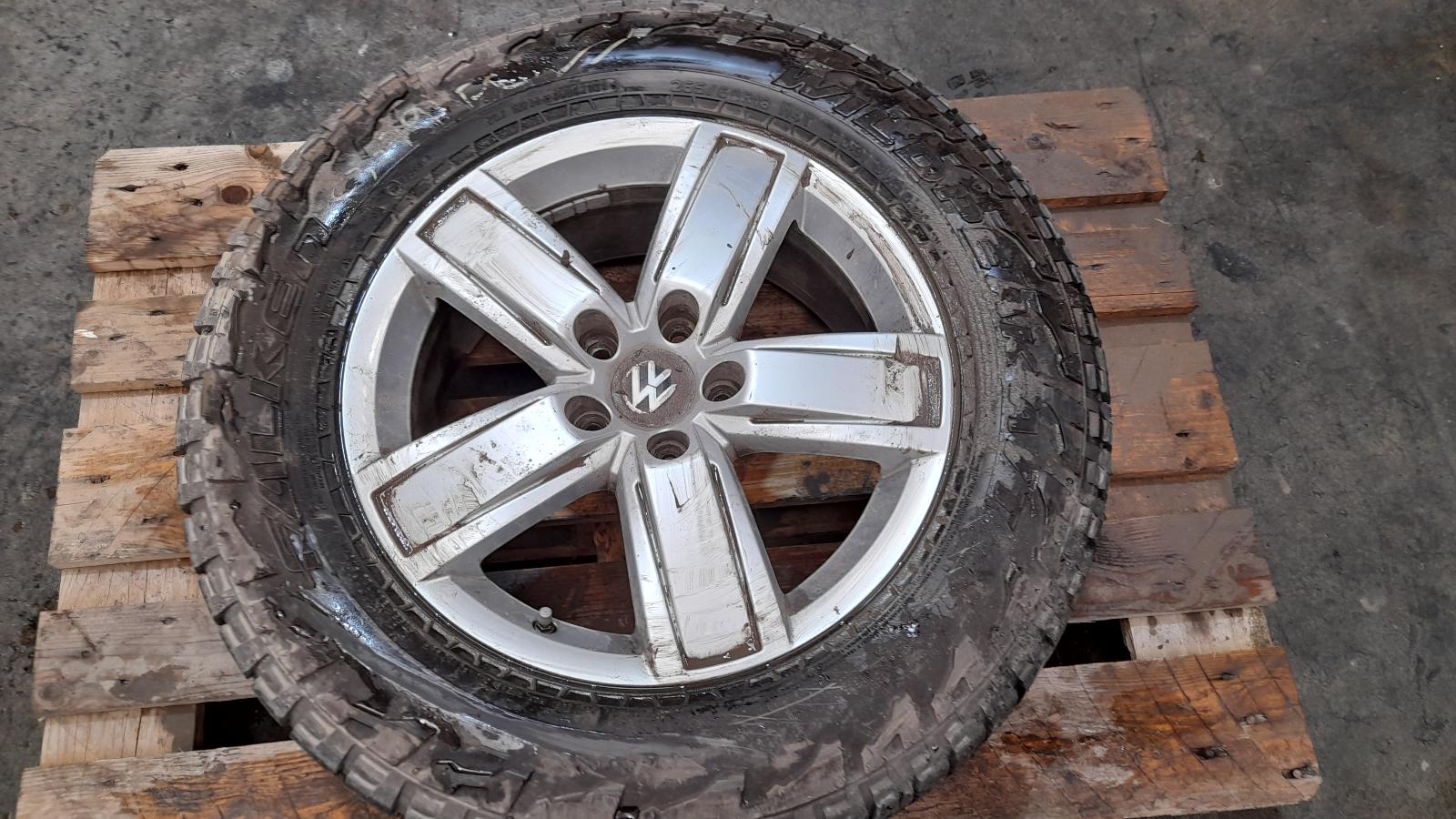 View Auto part Wheel Mag Volkswagen Amarok 2019