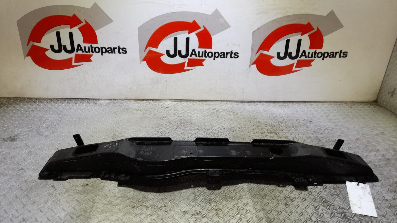 View Auto part R/Bar Bracket/Reinfo Hyundai I30 2011