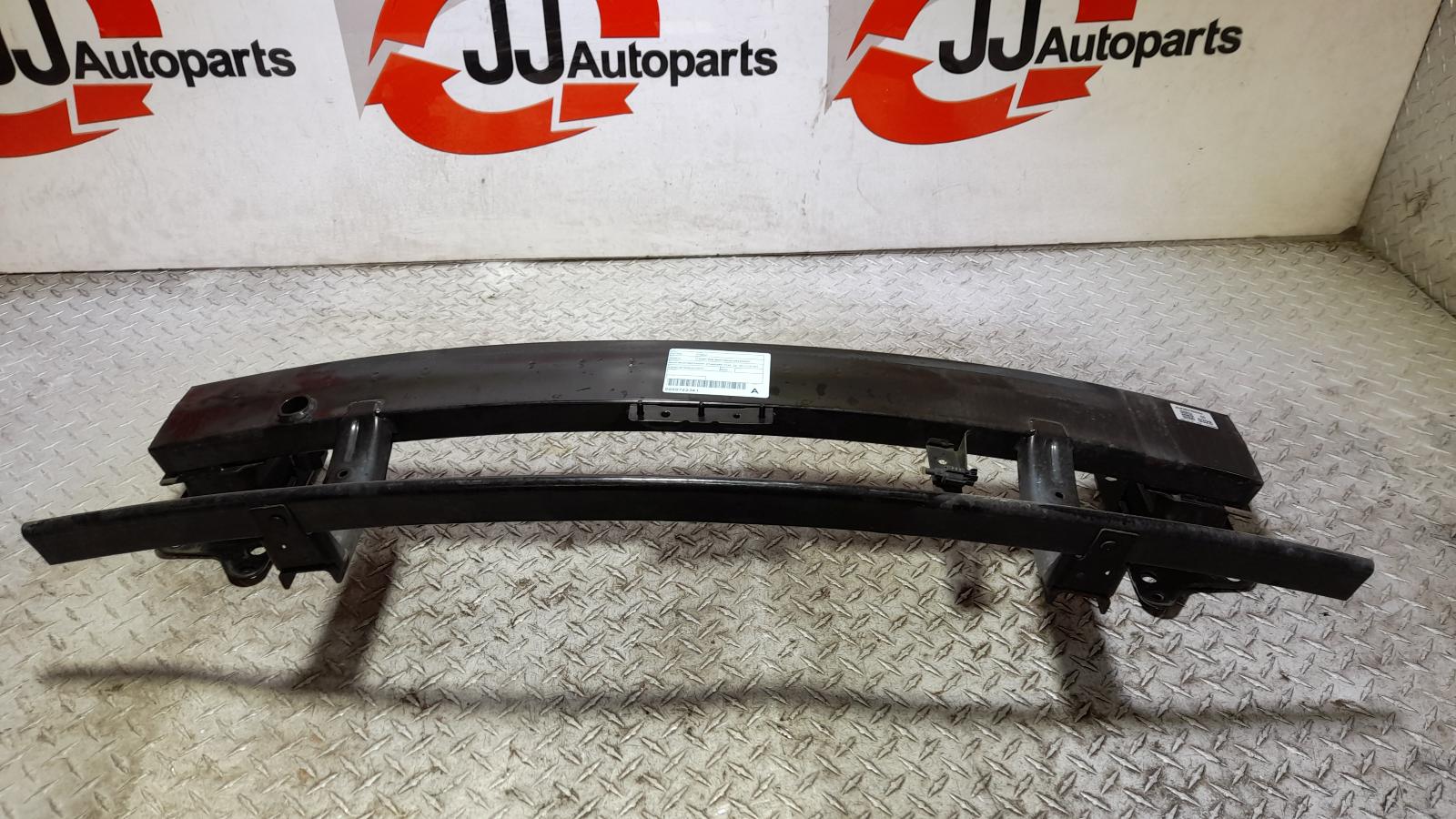 View Auto part F/Bar Reinforc/Brack Hyundai Kona 2020