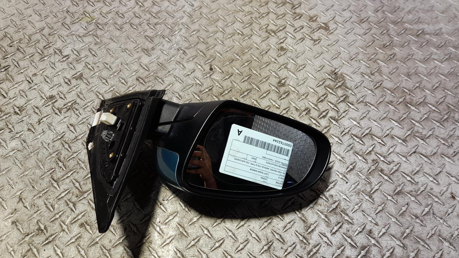 View Auto part Left Door Mirror Hyundai Kona 2020