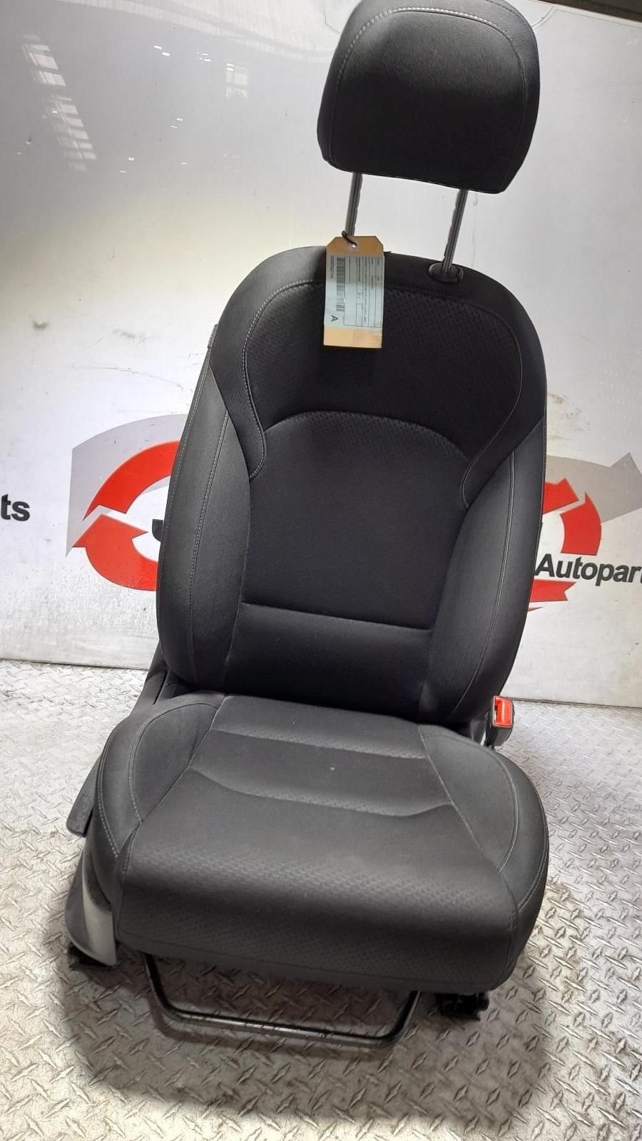 View Auto part Front Seat Hyundai I30 2019