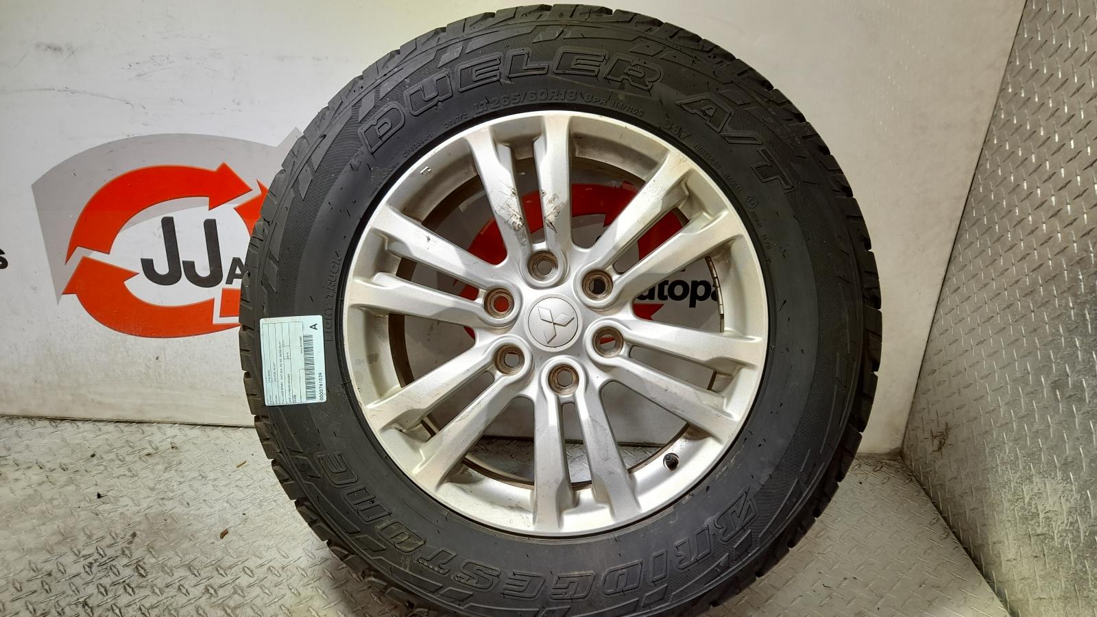 View Auto part Wheel Mag Mitsubishi Pajero 2014