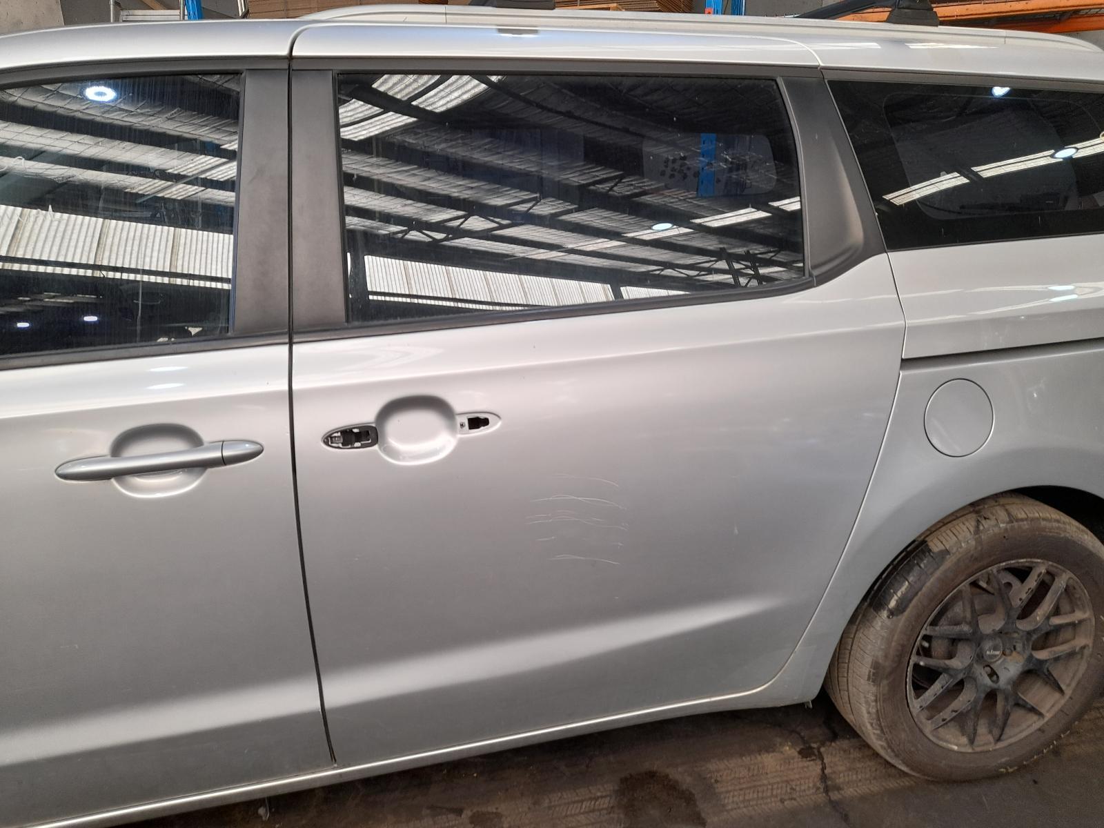 View Auto part Left Rear Door/Sliding Kia Carnival/grand Carnival 2015