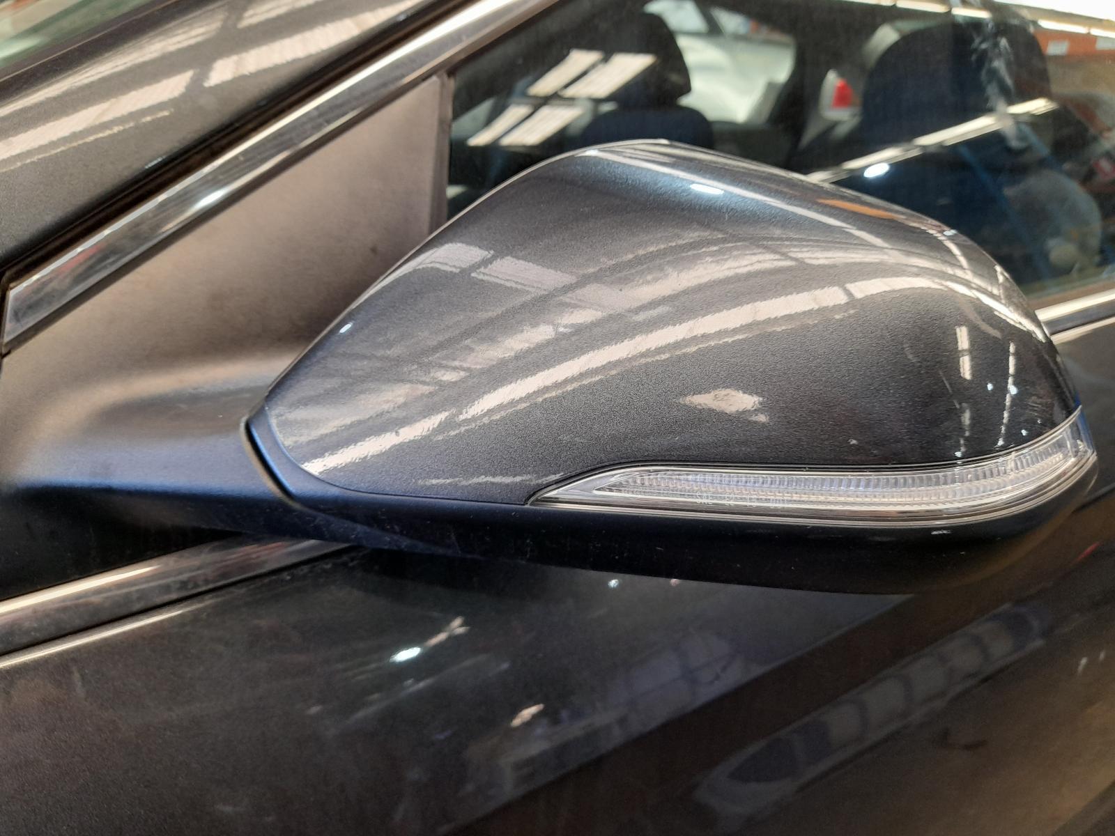 View Auto part Left Door Mirror Hyundai Sonata 2019