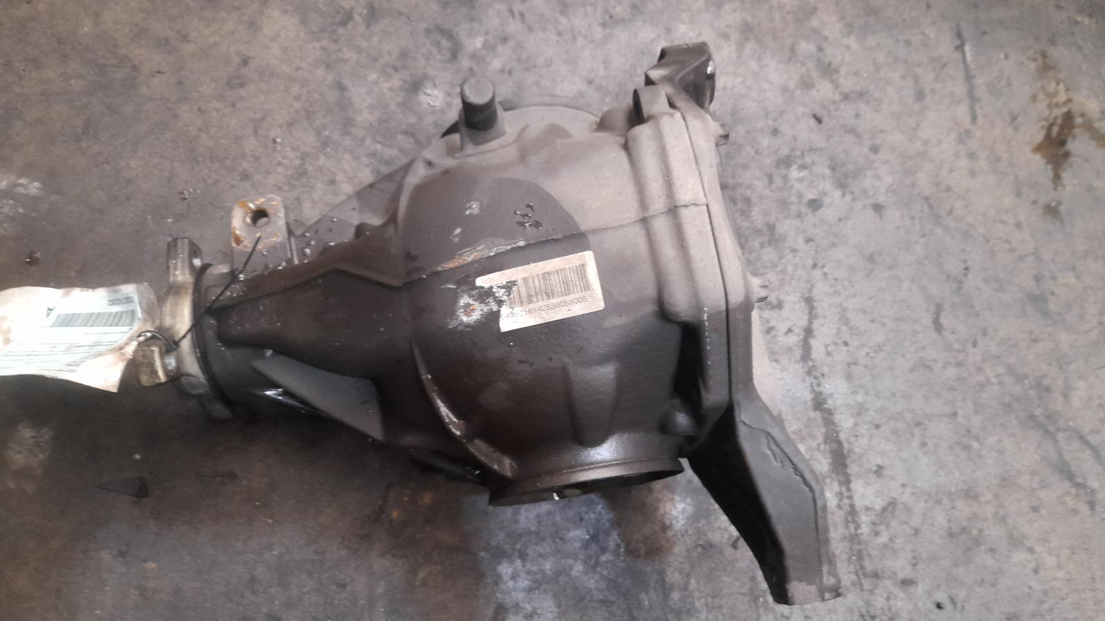 View Auto part Differential Centre Mercedes C Class 2012