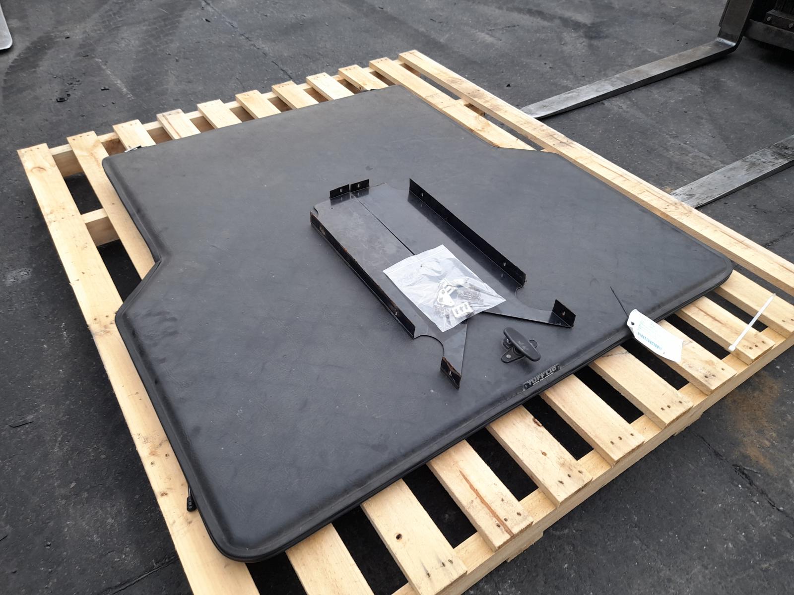 View Auto part Tonneau/Cover Ford Ranger 2019
