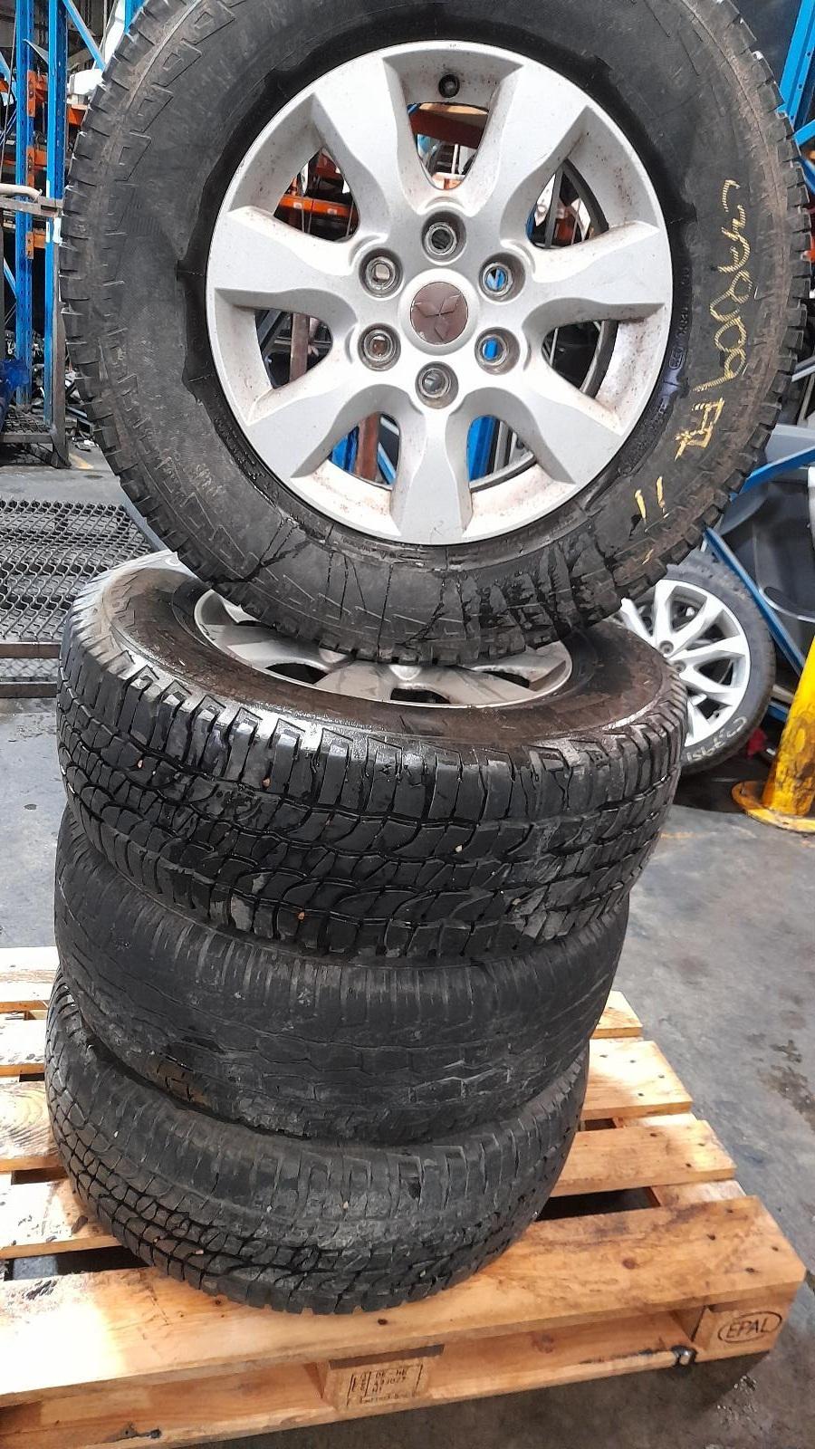 View Auto part Wheel Mag Mitsubishi Pajero 2011