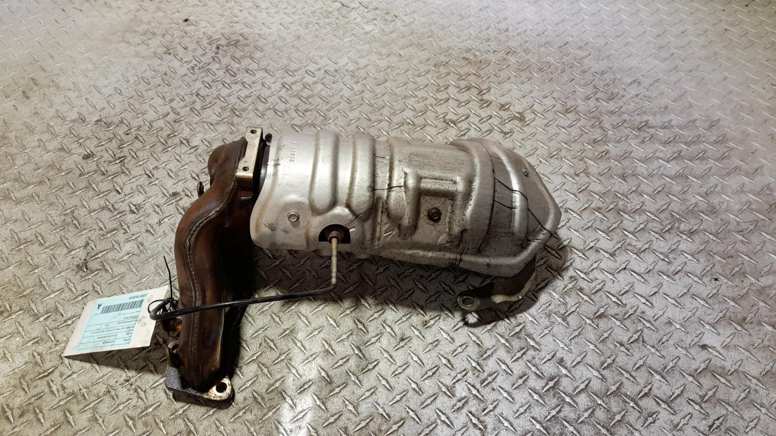 View Auto part Catalytic Converter Nissan Pathfinder 2014
