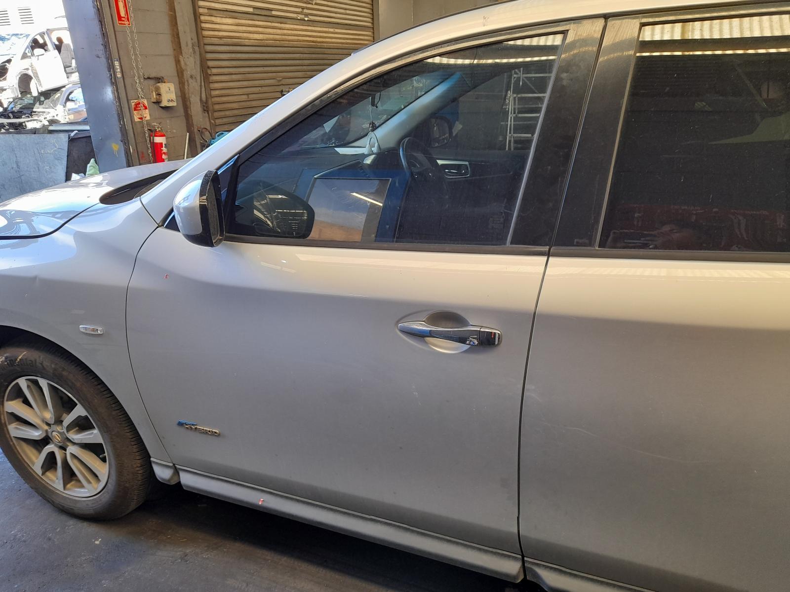 View Auto part Left Front Door Nissan Pathfinder 2014